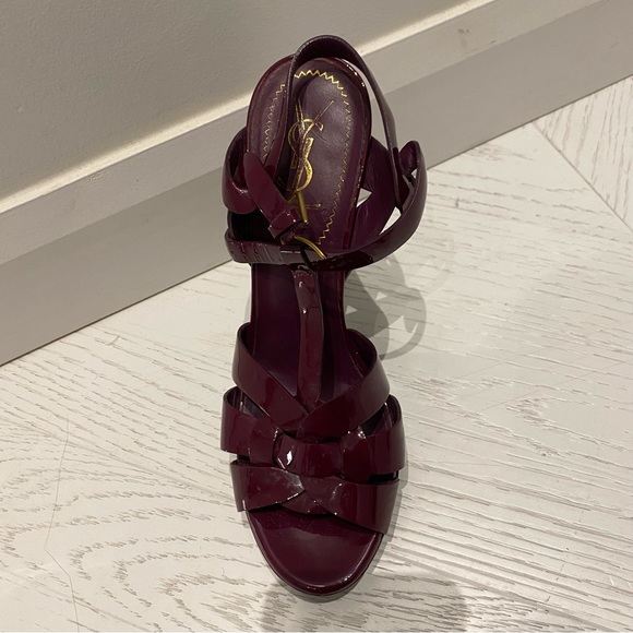 TRIBUTE PLATFORM SANDALS IN PATENT LEATHER - Picture 11 of 11